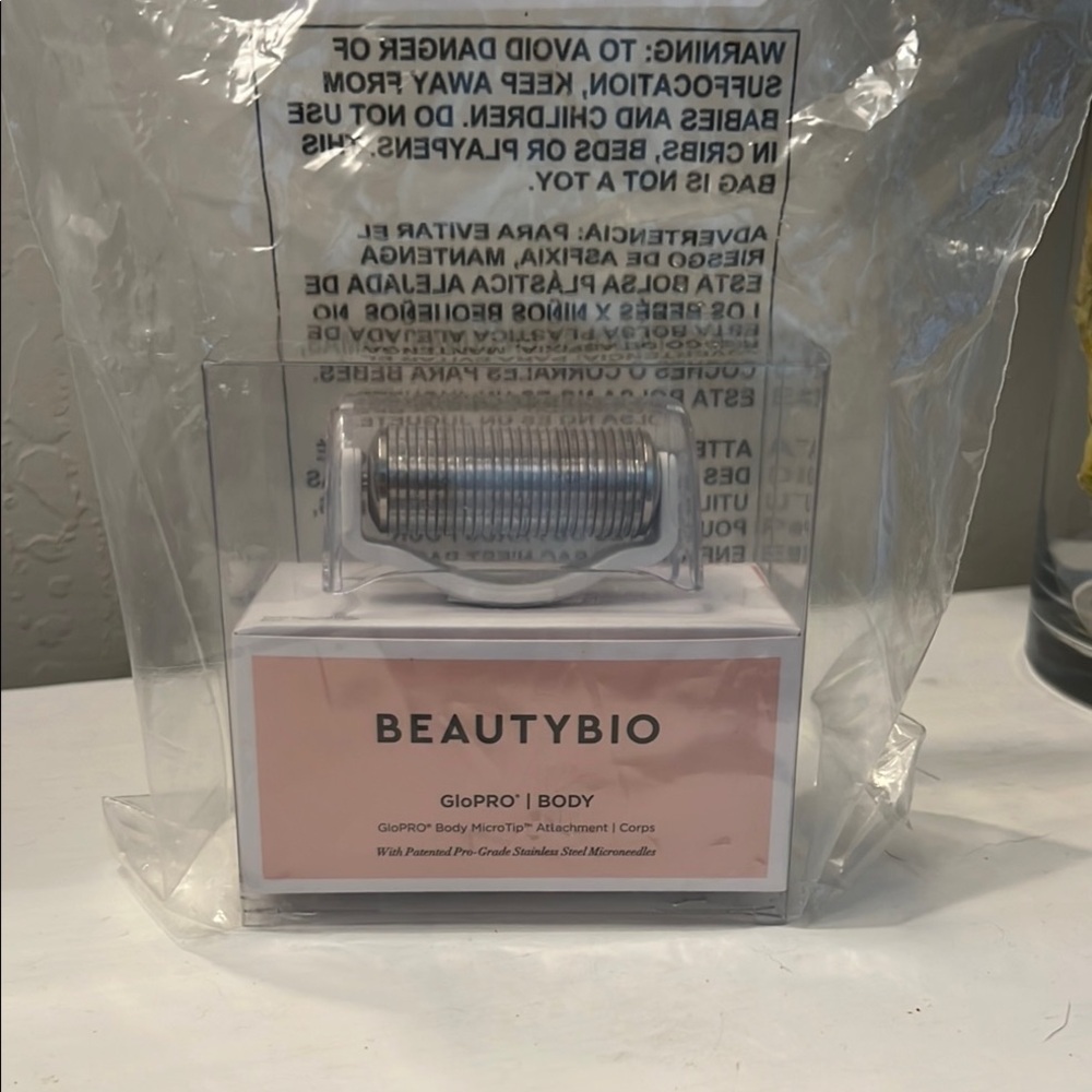 BeautyBio GloPRO Body Roller